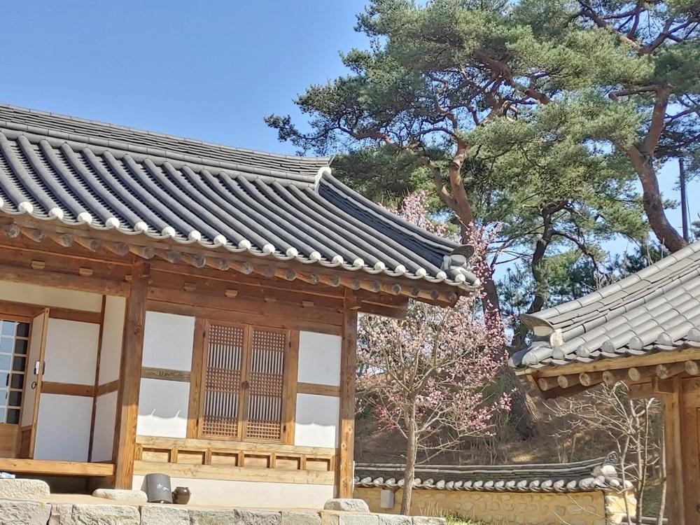 Hamyang Namgye Ilodang Hanok Stay Værelse billede