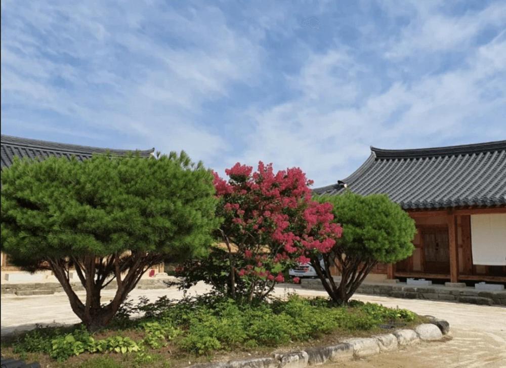 Hamyang Namgye Ilodang Hanok Stay Værelse billede