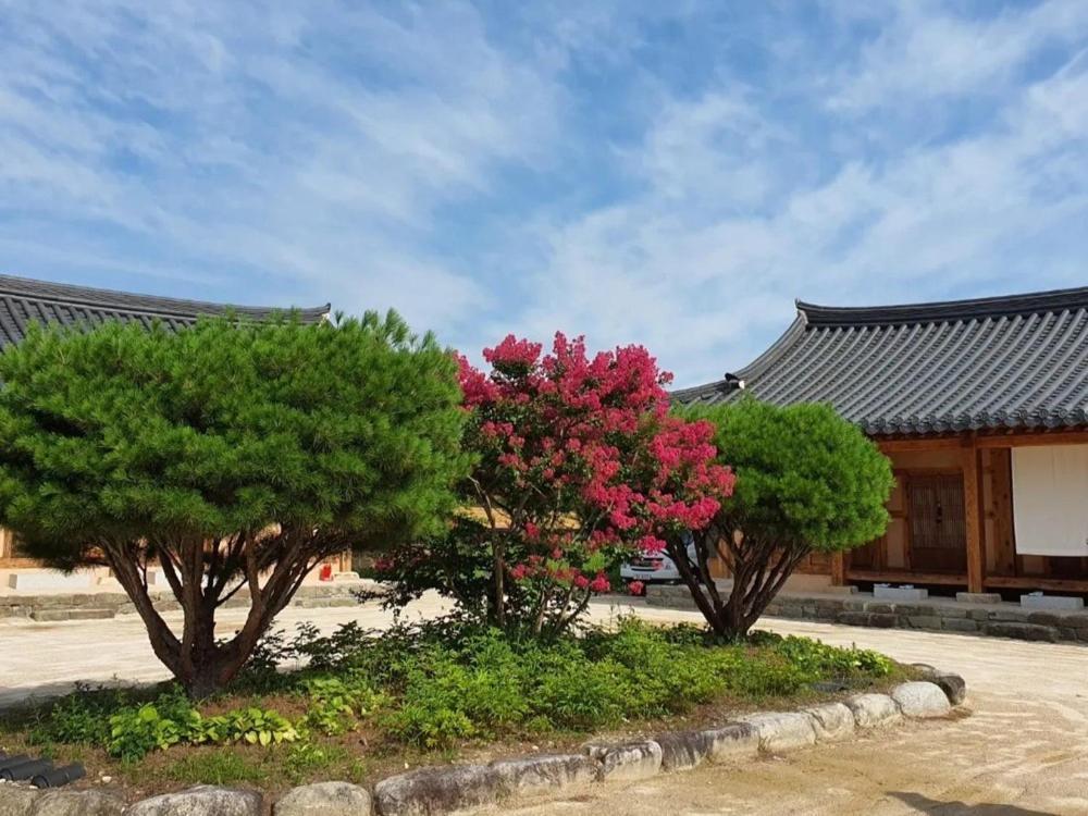 Hamyang Namgye Ilodang Hanok Stay Værelse billede